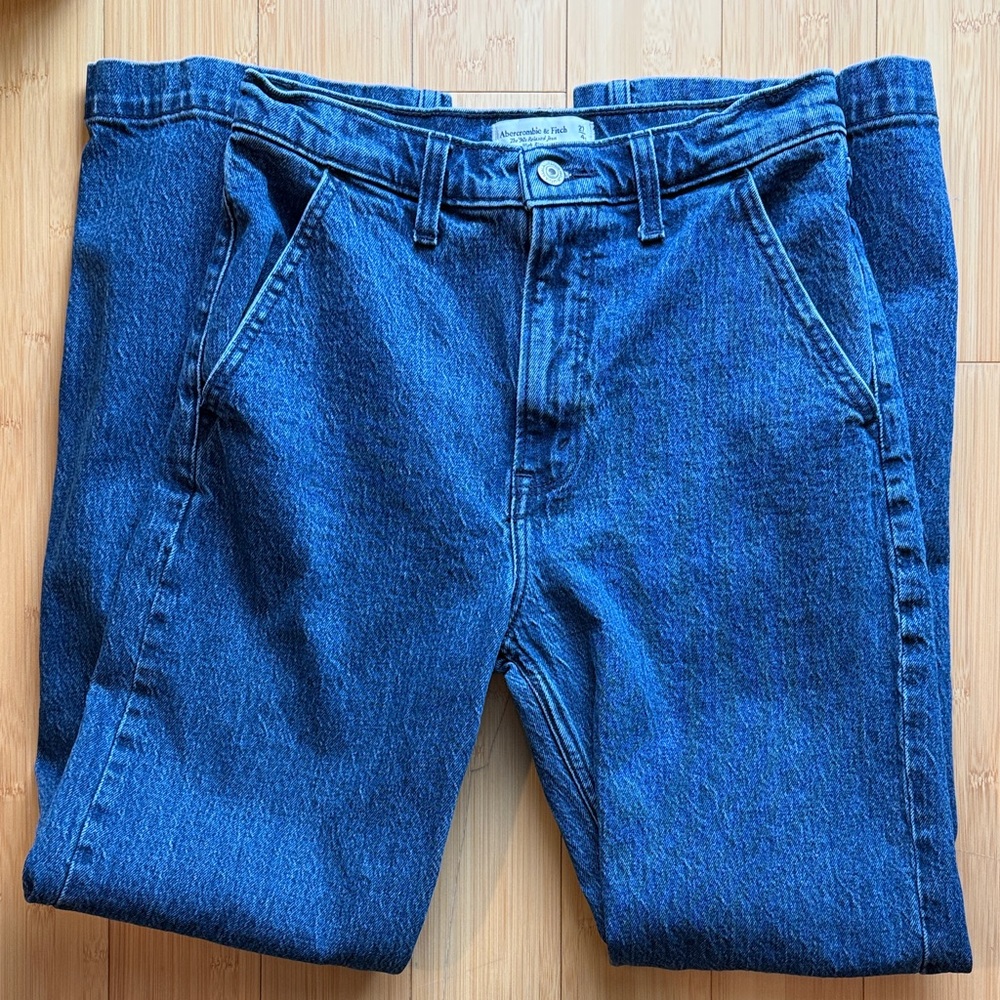 Abercrombie & Fitch High Rise 90s Relaxed Trouser Denim Jeans